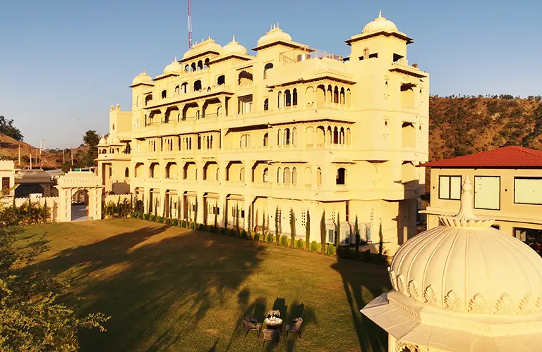 Luxury Travel Property